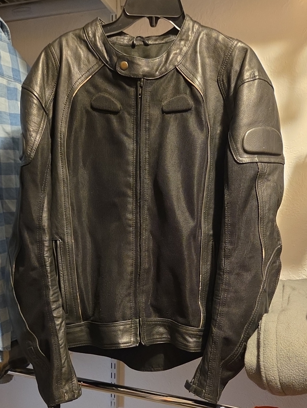 Men's Black Performance Leather Motorcycle Jacket